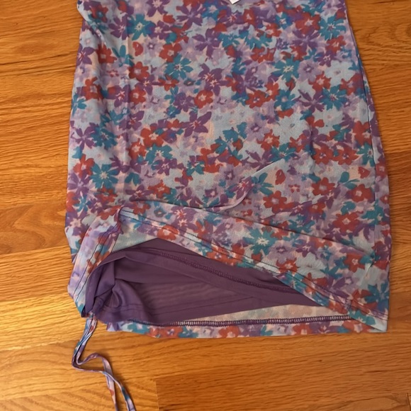 NWT SNDYS Purple flower dress - Picture 8 of 8